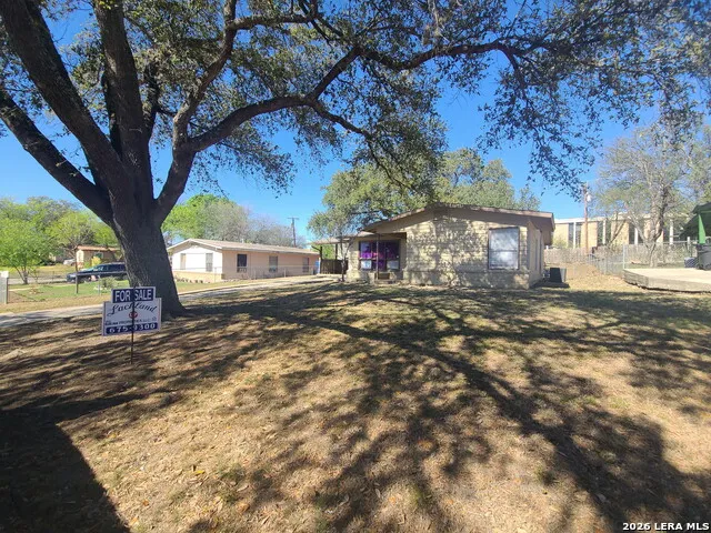 5611 HORIZON San Antonio, TX 78228