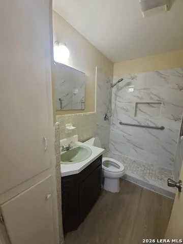 5611 HORIZON San Antonio, TX 78228