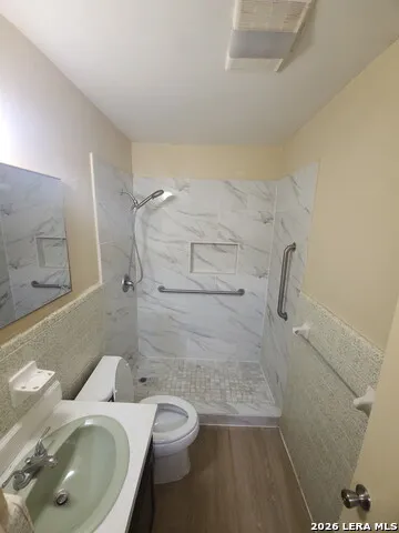 5611 HORIZON San Antonio, TX 78228