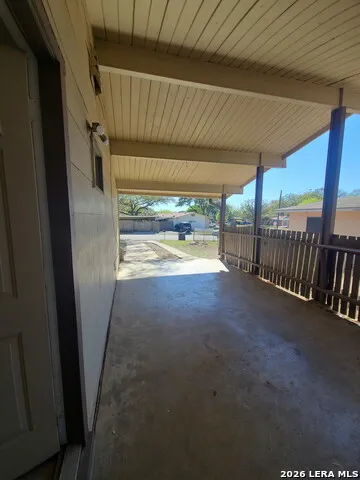 5611 HORIZON San Antonio, TX 78228
