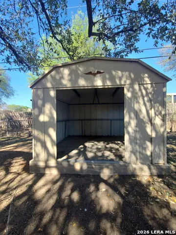 5611 HORIZON San Antonio, TX 78228
