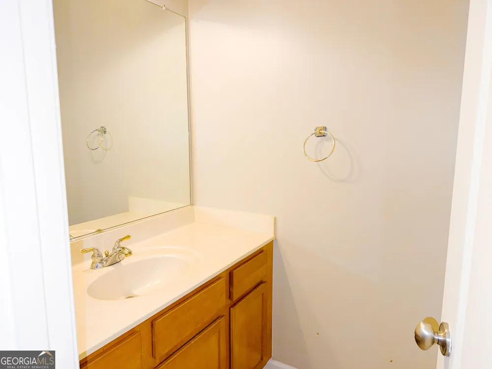 5415 Falls Landing DR Cumming, GA 30040