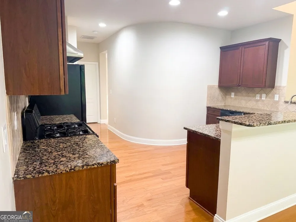 5415 Falls Landing DR Cumming, GA 30040
