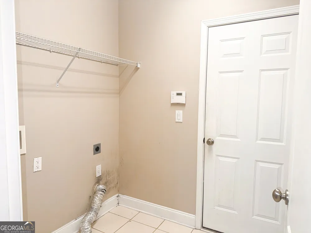 5415 Falls Landing DR Cumming, GA 30040