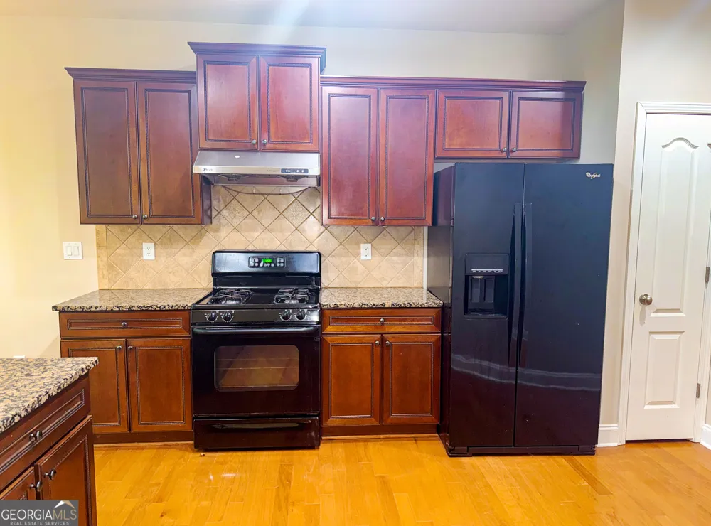 5415 Falls Landing DR Cumming, GA 30040