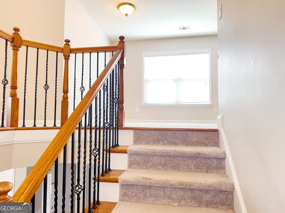 5415 Falls Landing DR Cumming, GA 30040