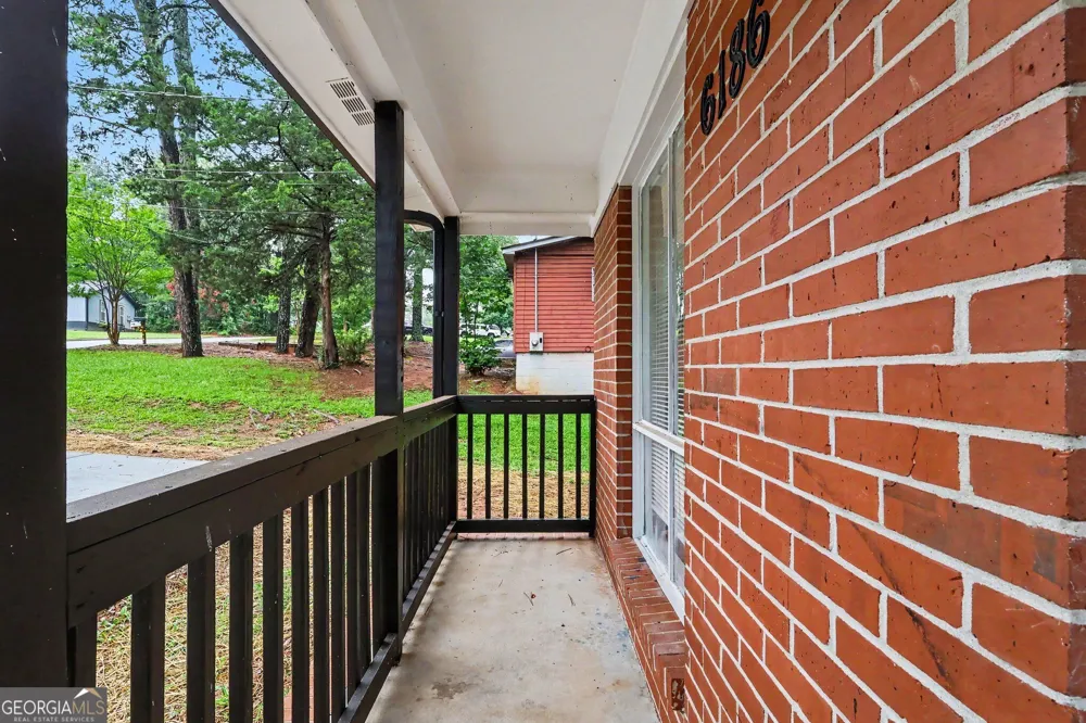6186 Green Acres DR SW Covington, GA 30014