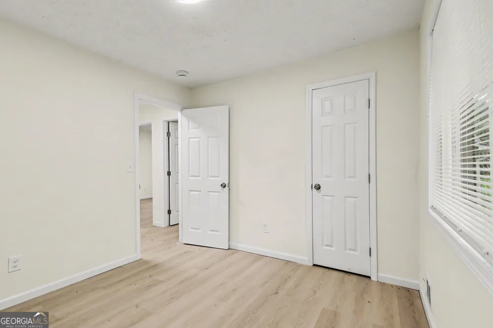 6186 Green Acres DR SW Covington, GA 30014