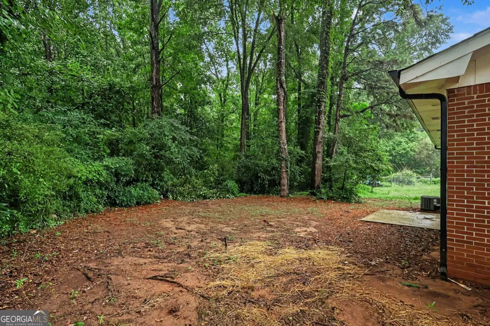 6186 Green Acres DR SW Covington, GA 30014