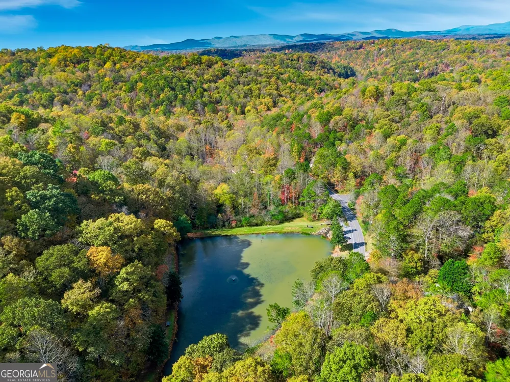 383 Acadia DR Ellijay, GA 30540