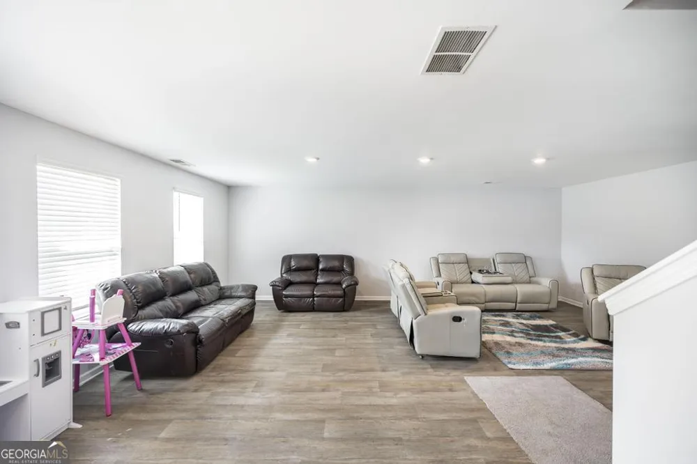 102 Clarks CT Jackson, GA 30233