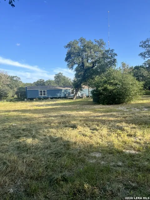 149 LONGHORN RD Stockdale, TX 78160
