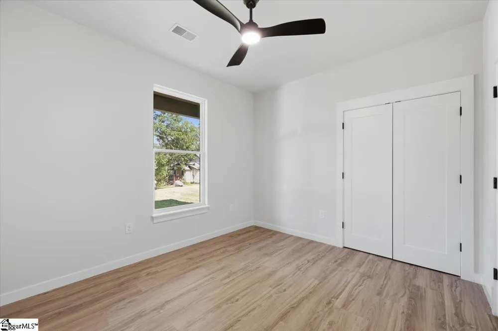 591 Bee Street Spartanburg, SC 29301