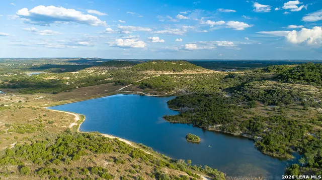 151 KUDU CV Blanco, TX 78606