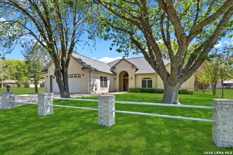2592 Edgegrove