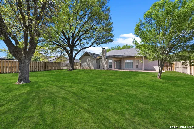 2592 Edgegrove Canyon Lake, TX 78133