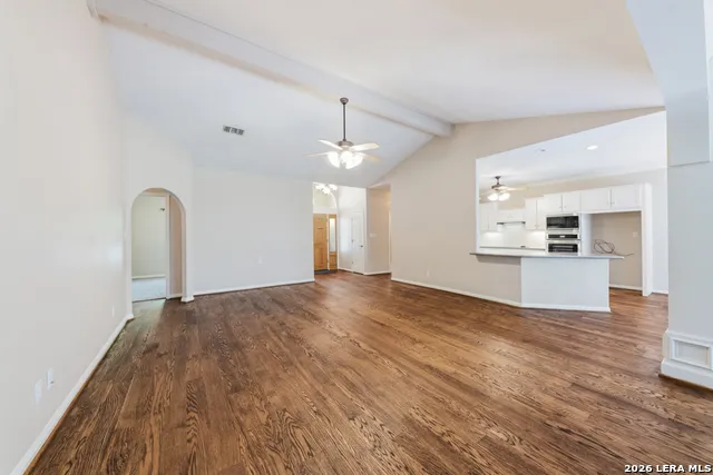 2592 Edgegrove Canyon Lake, TX 78133