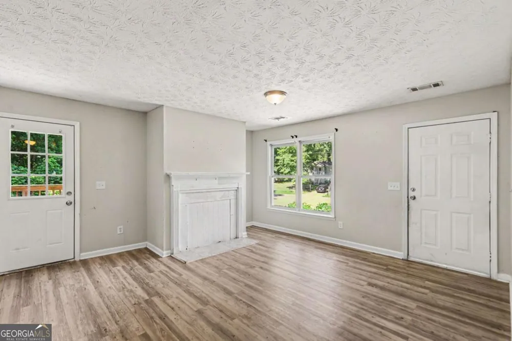 270 Knob DR Carrollton, GA 30116