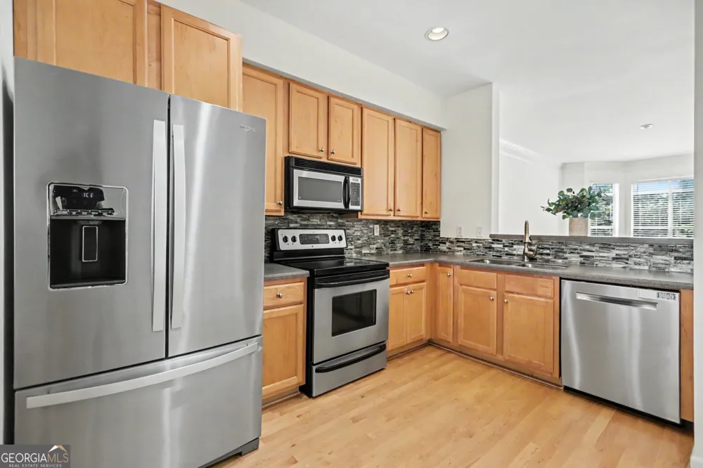 375 Highland AVE NE Atlanta, GA 30312