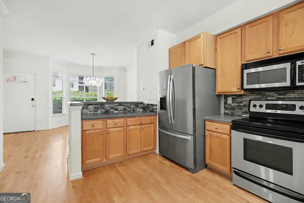 375 Highland AVE NE Atlanta, GA 30312