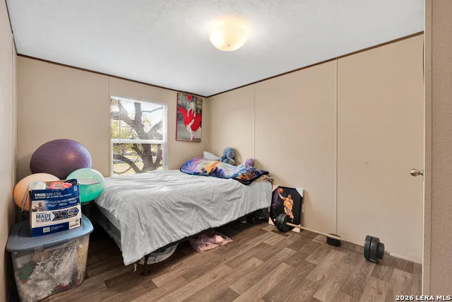 22915 Savannah Hts Von Ormy, TX 78073