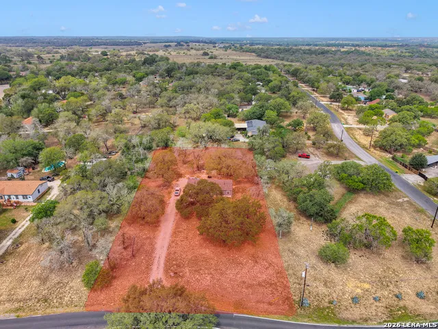 22915 Savannah Hts Von Ormy, TX 78073