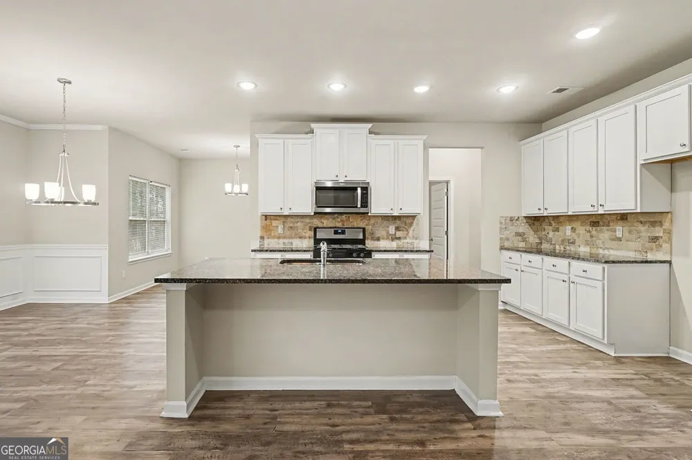 2464 Hanover Woods RD Lithonia, GA 30058