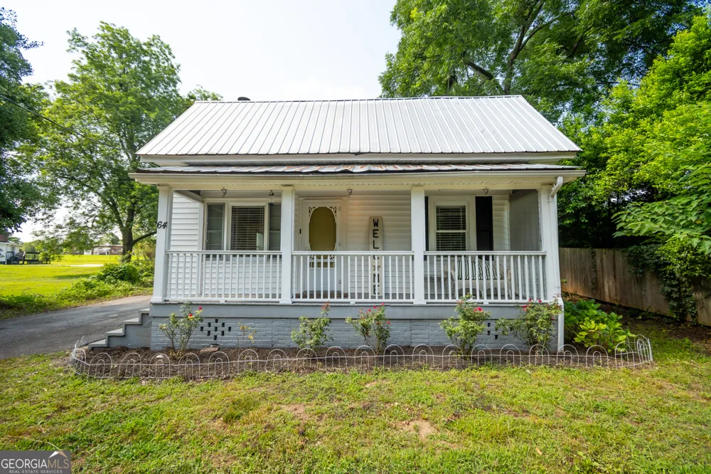 64 Madison Commerce, GA 30529
