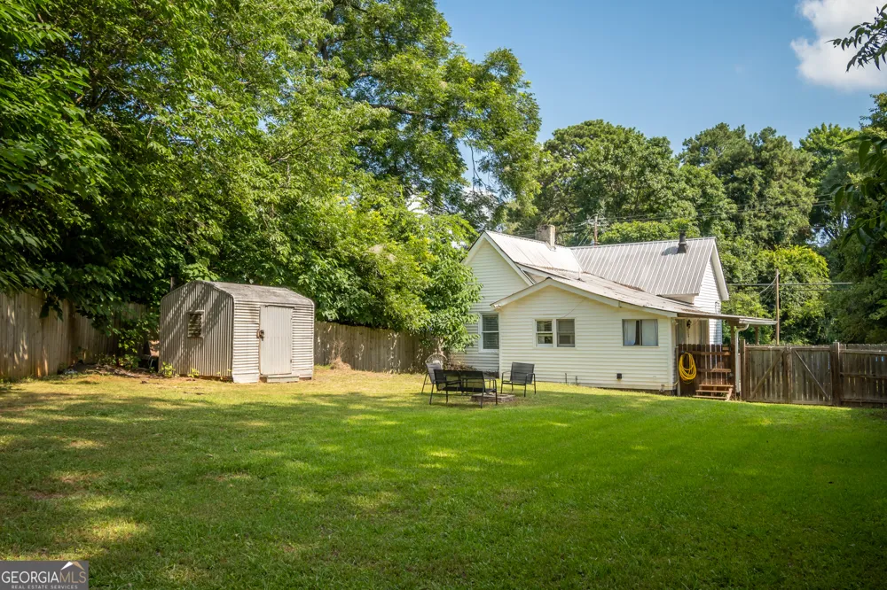 64 Madison Commerce, GA 30529