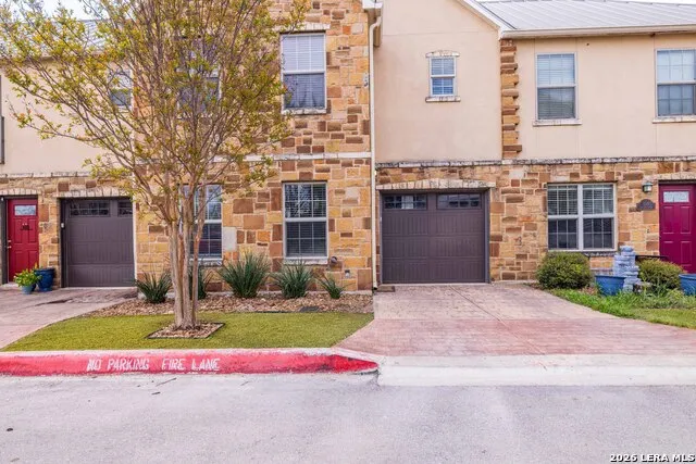 1113 PANIOLO DR Boerne, TX 78006