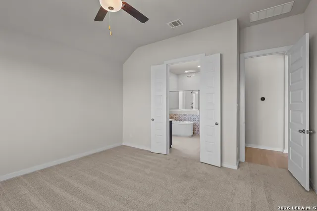 520 Paramus Park Cibolo, TX 78108