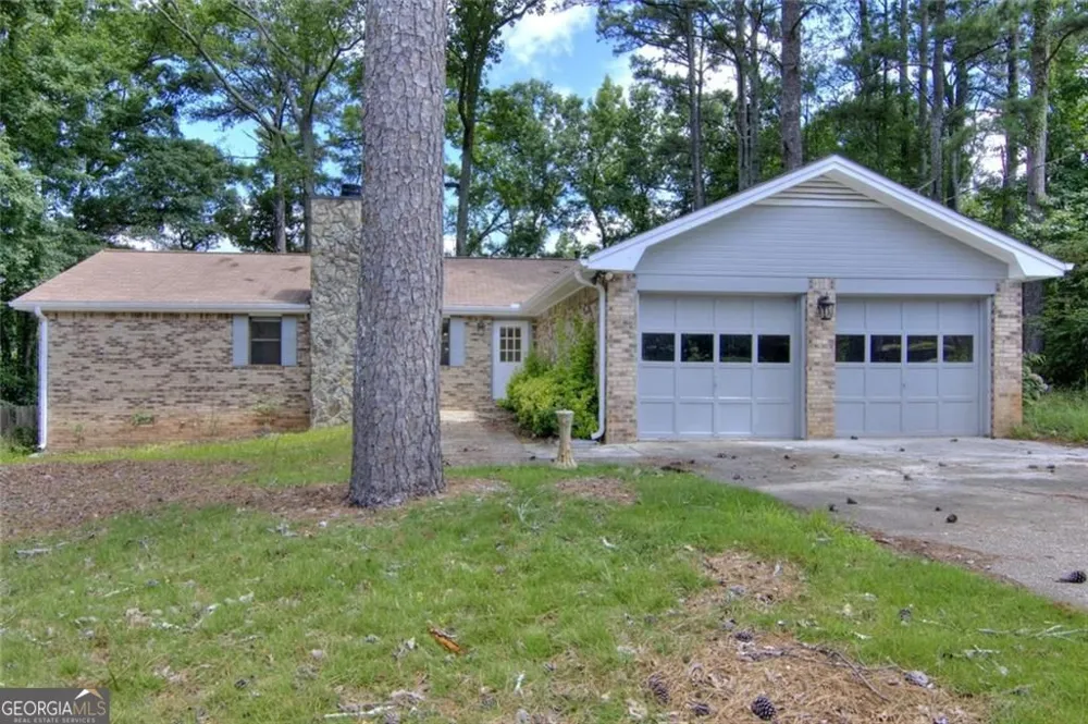 2210 Village DR Covington, GA 30016