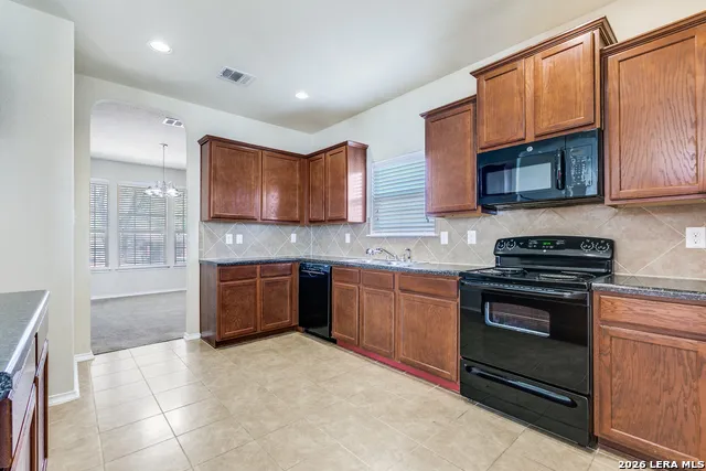 11418 Estufa Cyn San Antonio, TX 78245