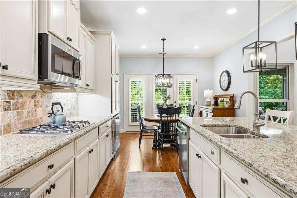 5455 Fishermans CV Gainesville, GA 30506