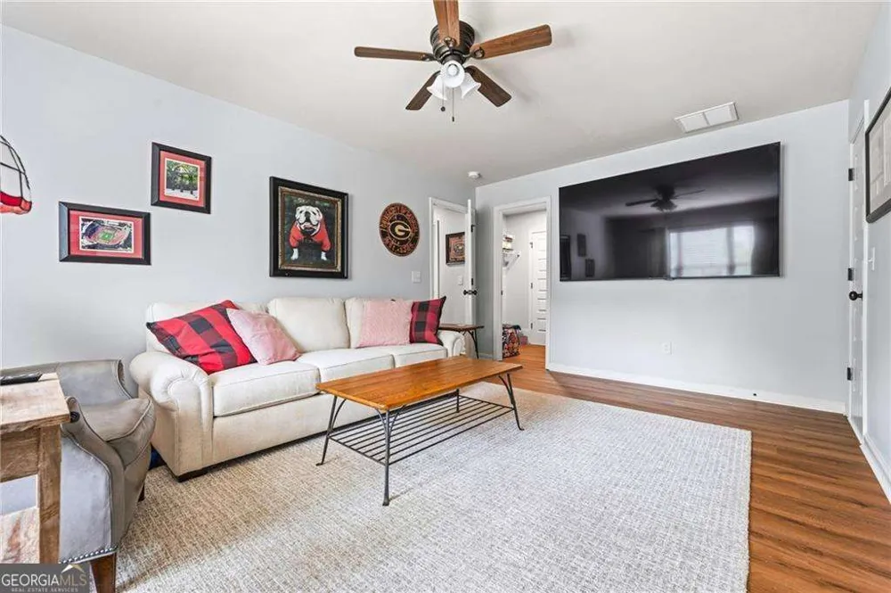5455 Fishermans CV Gainesville, GA 30506