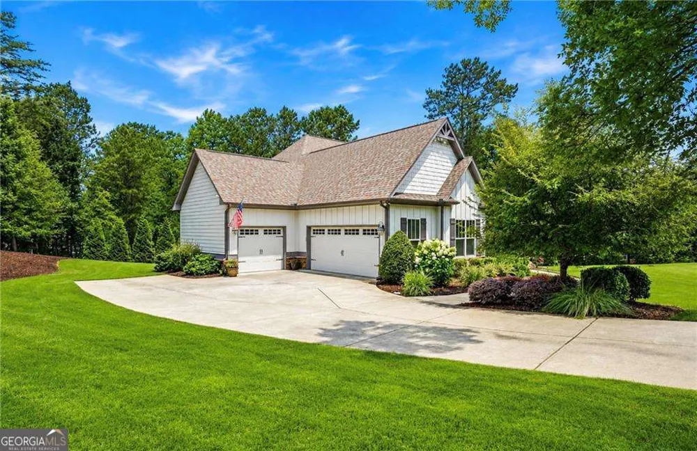5455 Fishermans CV Gainesville, GA 30506