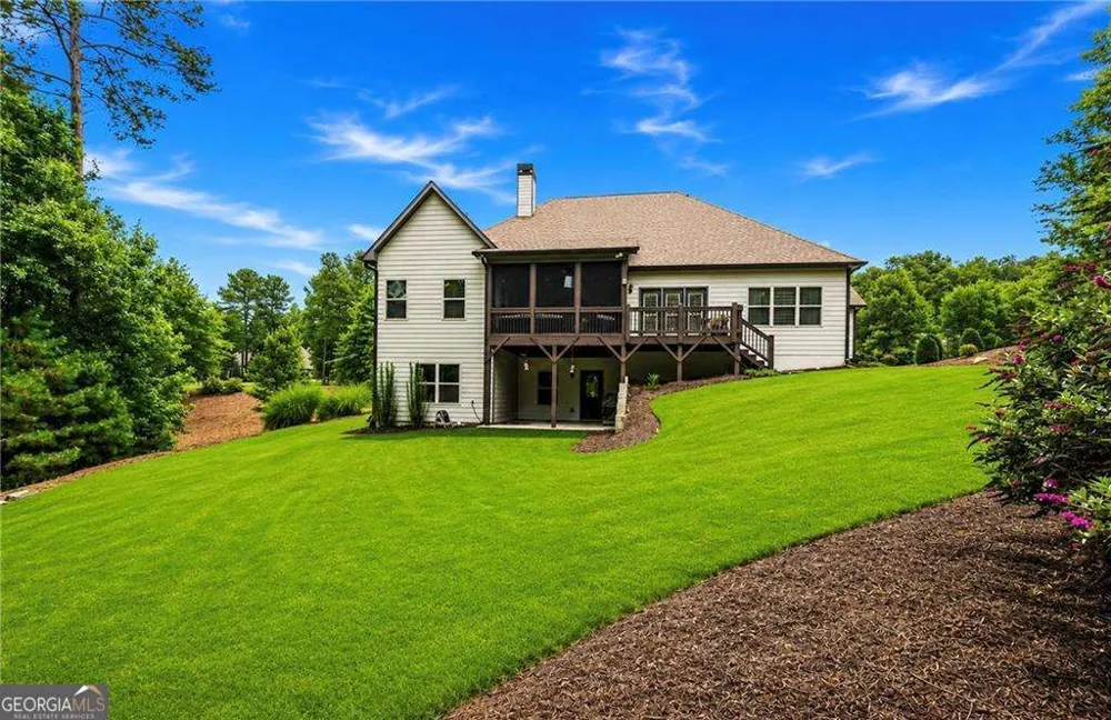 5455 Fishermans CV Gainesville, GA 30506