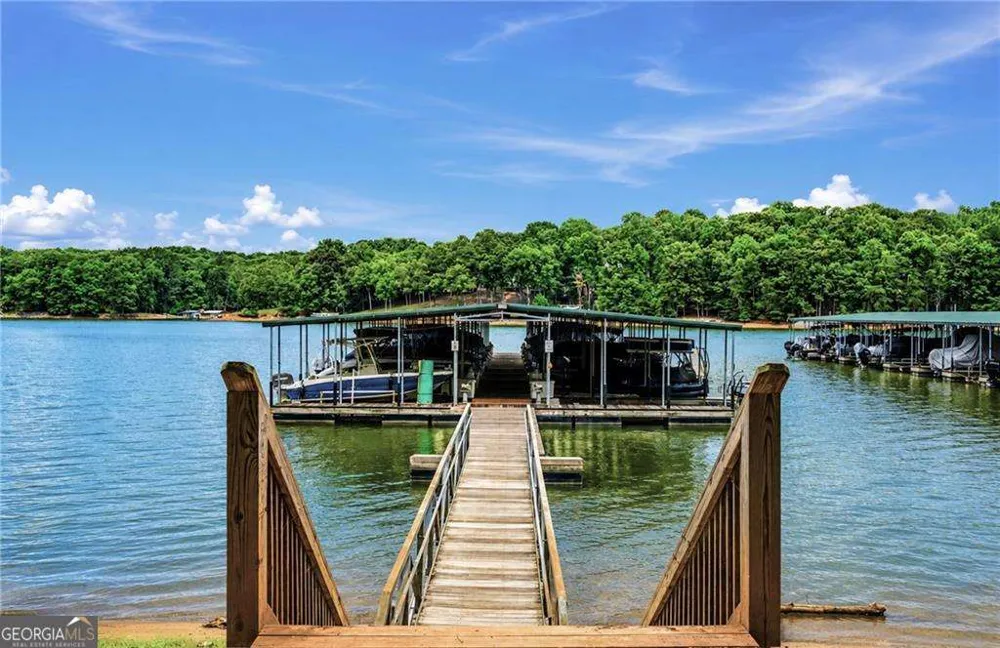 5455 Fishermans CV Gainesville, GA 30506