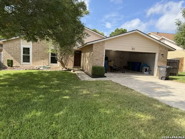 1912 CREEK HILL ST San Antonio, TX 78259