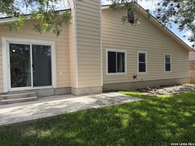 1912 CREEK HILL ST San Antonio, TX 78259