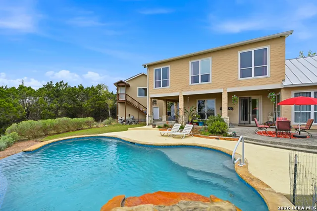 752 Taylor Bulverde, TX 78163