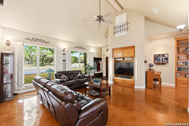 752 Taylor Bulverde, TX 78163