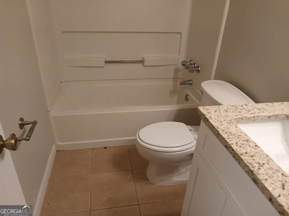 158 Stokes DR Stockbridge, GA 30281