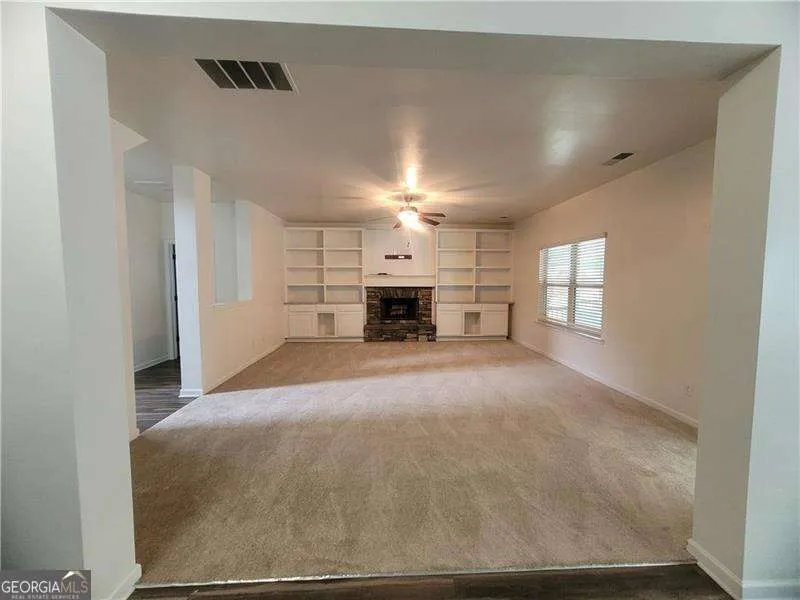 289 Greighmoor CT Loganville, GA 30052