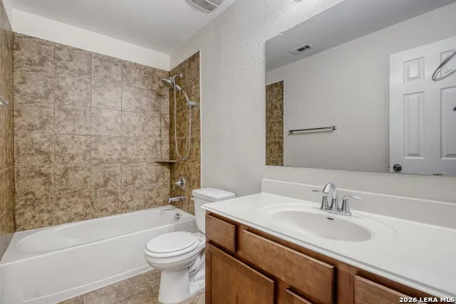 1926 Lindal Pointe San Antonio, TX 78260