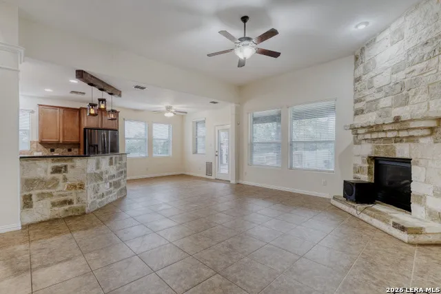1926 Lindal Pointe San Antonio, TX 78260