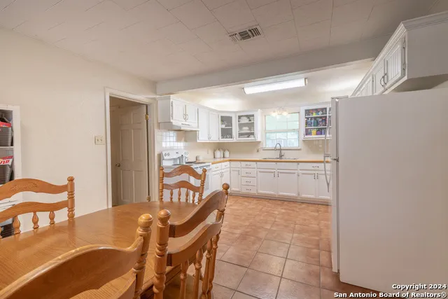 1510 llano Junction, TX 76849