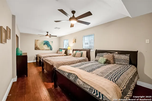 707 Park Shores Canyon Lake, TX 78133