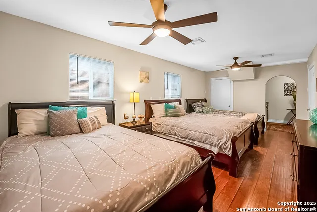 707 Park Shores Canyon Lake, TX 78133
