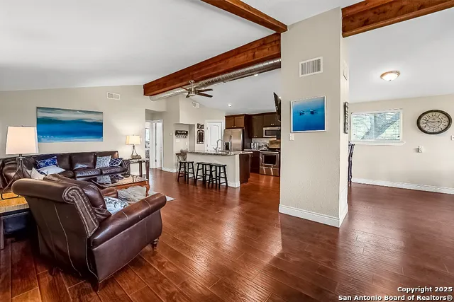 707 Park Shores Canyon Lake, TX 78133